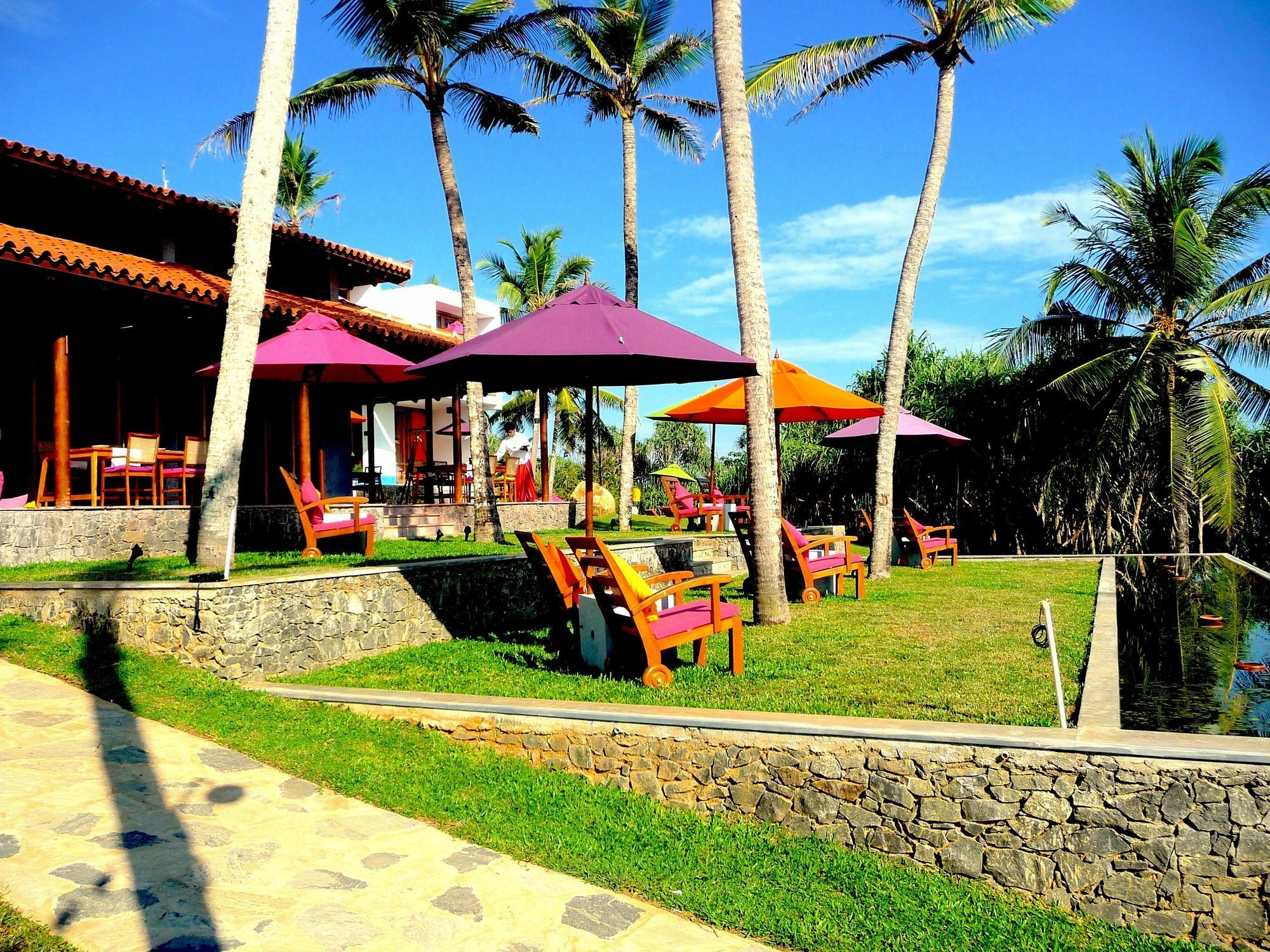 Utmt - Underneath The Mango Tree Spa & Beach Resort Диквелла Экстерьер фото
